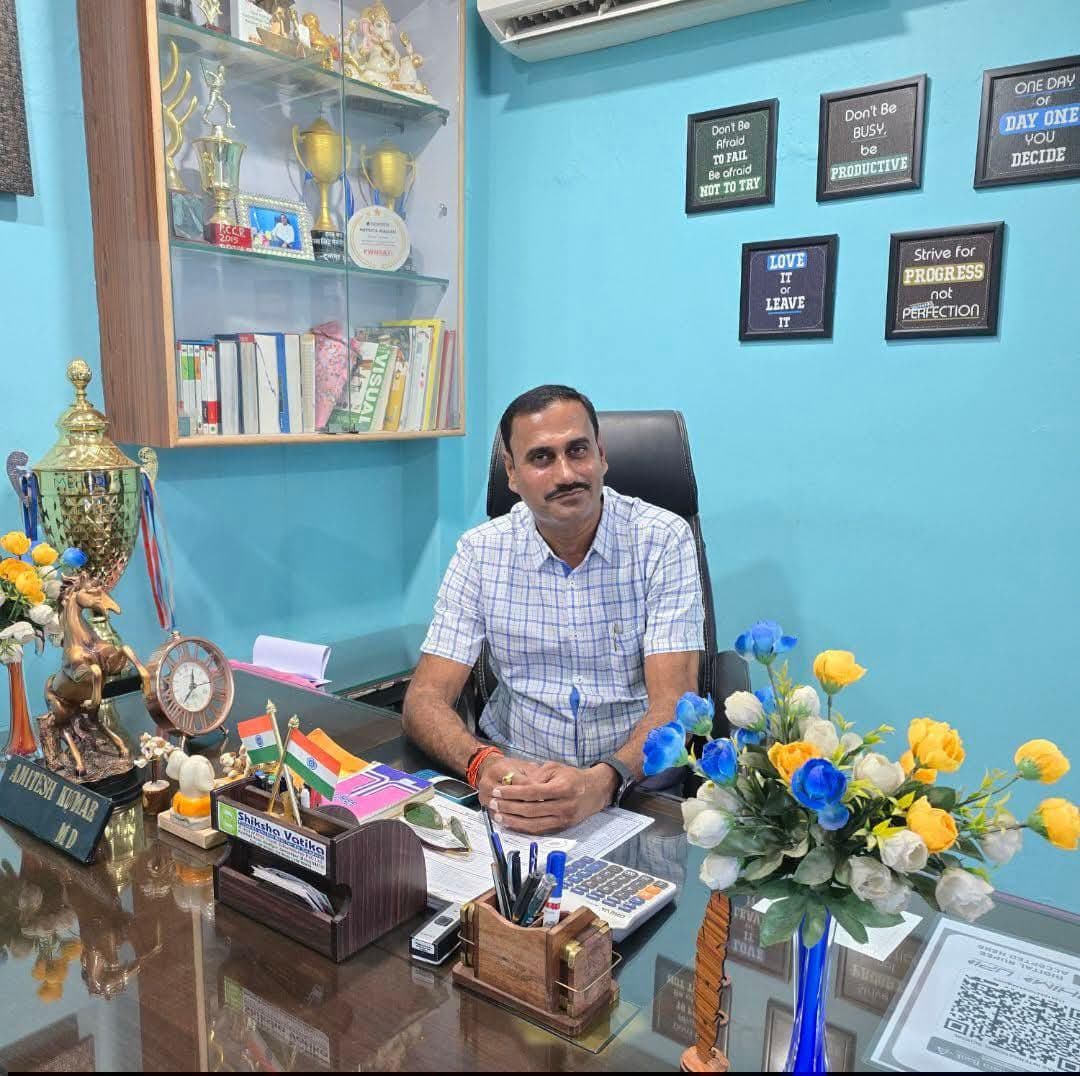 Director Mr Amitesh kumar